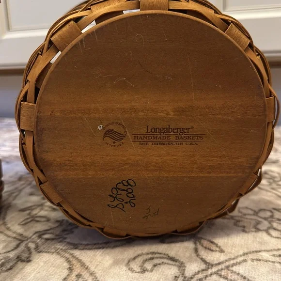 Longaberger 4 basket canister set with plastic inserts and lids - Picture 14 of 16